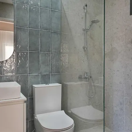 Apartment Phaedrus Living Tsimintia Retreat